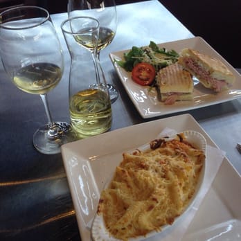 Wine World - Andouille sausage MAC and cheese with ham, gruyere and fig panini! - Beer, Wine & Spirits Near Me - Destin, Florida