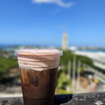 Honolulu Rooftop Garden - Nice background for photos of your drinks... Aloha Tower view! - Parks Near Me - Honolulu, Hawaii Honolulu Rooftop Garden - Nice background for photos of your drinks... Aloha Tower view! - Parks Near Me - Honolulu, Hawaii