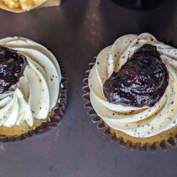 Lat 65 Brewing - Cupcakes - Breweries Near Me - Fairbanks, Alaska