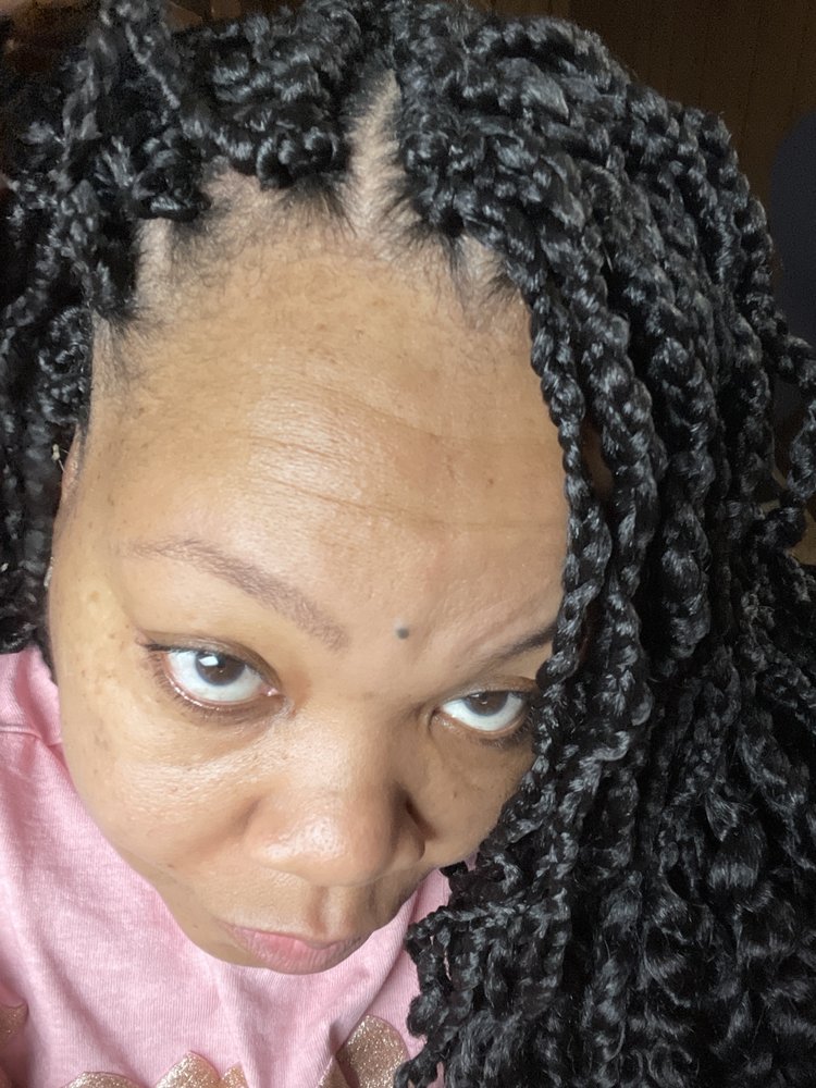 LAGOS AFRICAN BRAIDING & WEAVING 14200 Chicago Rd, Dolton, Illinois