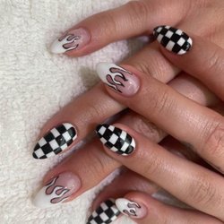 Burtis Nails