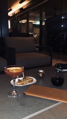 Bar AC by null