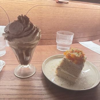 Lillian - Banana pudding, sundae, and Tres leches cake - Seafood Near Me - Richmond, Virginia Lillian - Banana pudding, sundae, and Tres leches cake - Seafood Near Me - Richmond, Virginia