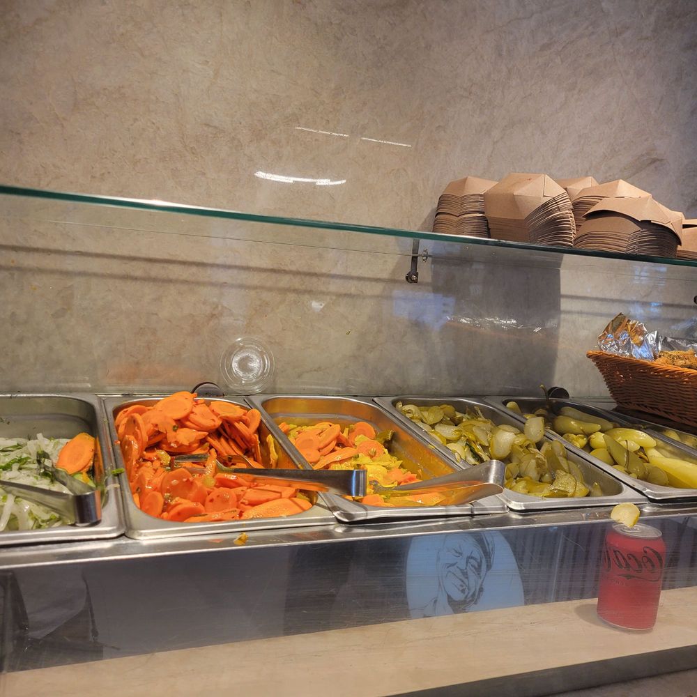 Baguette Nir - Sides - Salad Near Me - Aventura, Florida