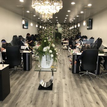 Posh Nails - The massage chairs are super new and amazing! - Nail Salons Near Me - Manhattan Beach, California