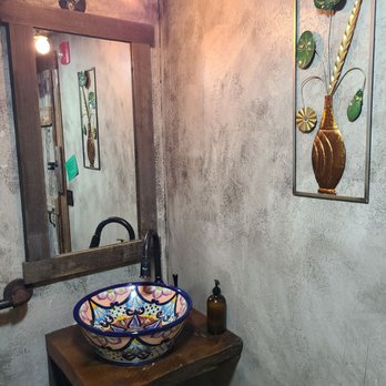 La Casa Restaurant - Even the bathroom looked awesome - Mexican Near Me - Rochester, New York