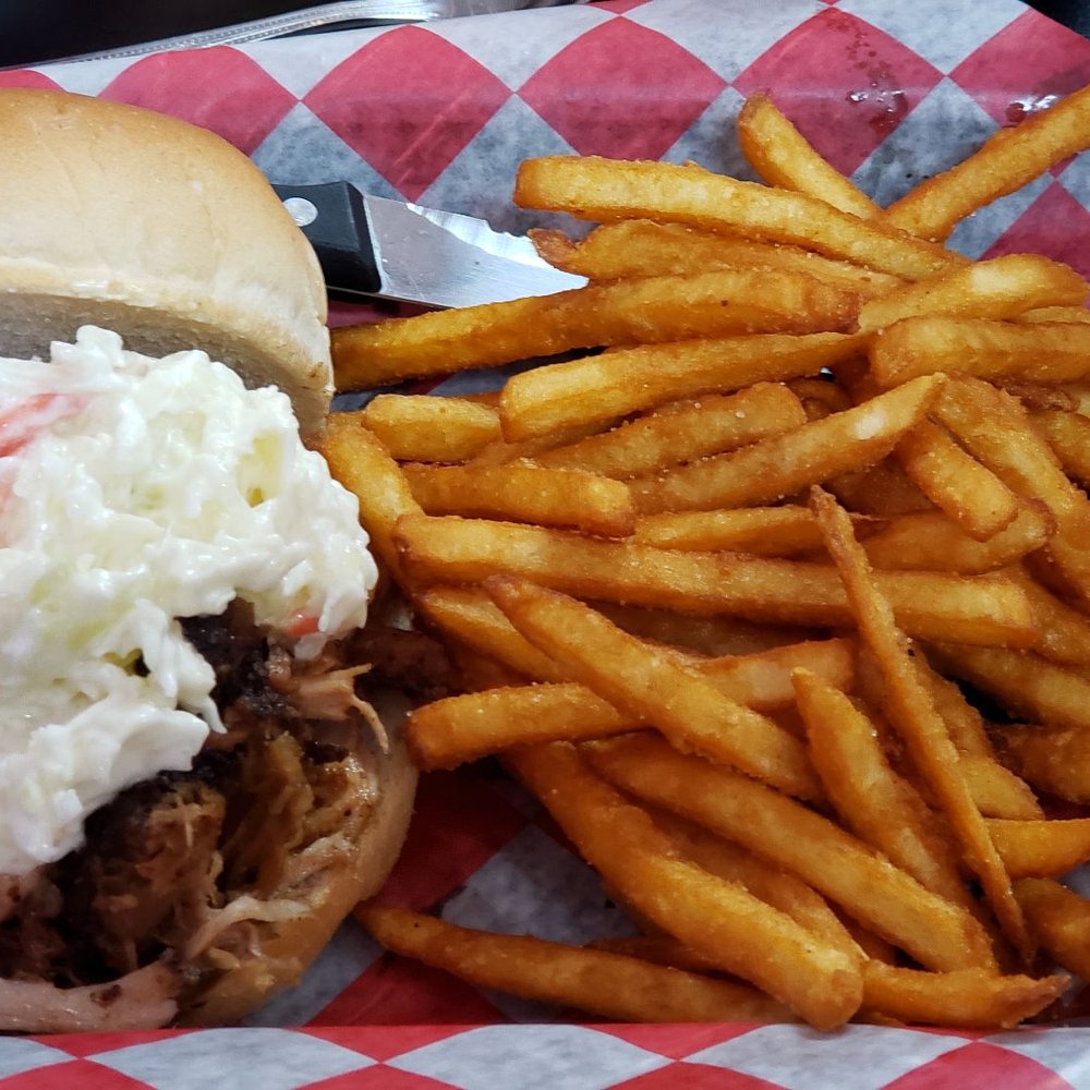 Boxer Barbeque - Memphis Pork Sandwich - Barbeque Near Me - Council Bluffs, Iowa Boxer Barbeque - Memphis Pork Sandwich - Barbeque Near Me - Council Bluffs, Iowa