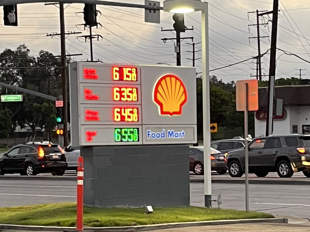 SHELL Updated October 2024 26 Photos & 26 Reviews 18910 Crenshaw