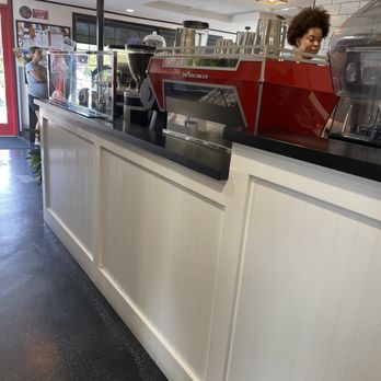 Wee Bean Coffee Roasters - Coffee bar area - Cafes Near Me - La Plata, Maryland