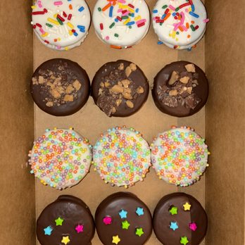 Simple Dipped - Desserts Near Me Simple Dipped - Desserts Near Me
