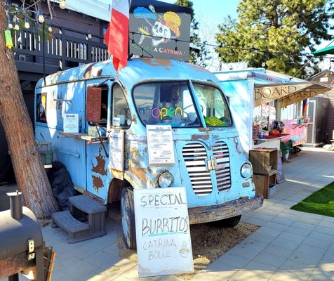 The Podski Food Cart Lot by null