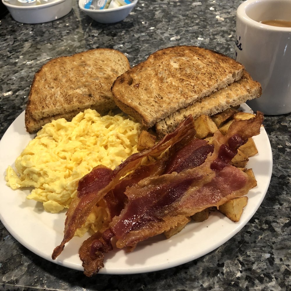 Bernie's Foreside - Bernie's eggs and bacon - Breakfast & Brunch Near Me - Falmouth, Maine
