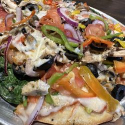 Crust Pizza Co. - League City - 10" veggie with chicken added