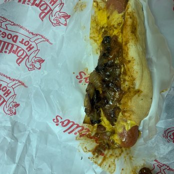 Portillo's Oswego - JumChili Jumbo Chili Cheese Dog - Salad Near Me - Oswego, Illinois Portillo's Oswego - JumChili Jumbo Chili Cheese Dog - Salad Near Me - Oswego, Illinois