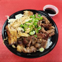 Zeni-Ya Japanese Fast Food - Teriyaki Chicken and Beef Donburi Bowl