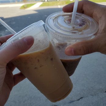 Outer Bean Cafe Duck - Sugar free vanilla latte and snickers latte - Coffee & Tea Near Me - Duck, North Carolina Outer Bean Cafe Duck - Sugar free vanilla latte and snickers latte - Coffee & Tea Near Me - Duck, North Carolina