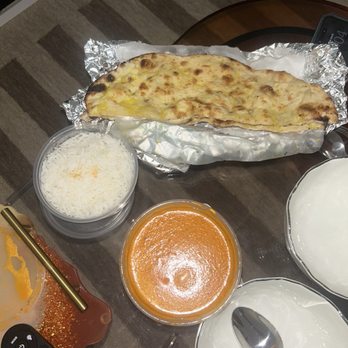 Southern Spice - Garlic naan , Butter Chicken Masala (Boneless) - Indian Near Me - Lawndale, California Southern Spice - Garlic naan , Butter Chicken Masala (Boneless) - Indian Near Me - Lawndale, California
