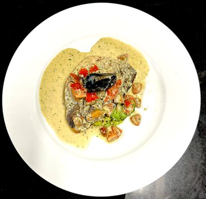 Le Bistro by null