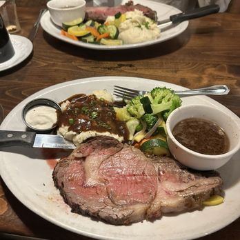 Hooleys Public House - Prime rib dinner! $28! - Irish Pub Near Me - El Cajon, California Hooleys Public House - Prime rib dinner! $28! - Irish Pub Near Me - El Cajon, California