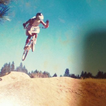 Chevron - 1987 GENO T ONE HANDER OLD CHEVRON JUMPS COLFAX CA - Convenience Stores Near Me - Colfax, California