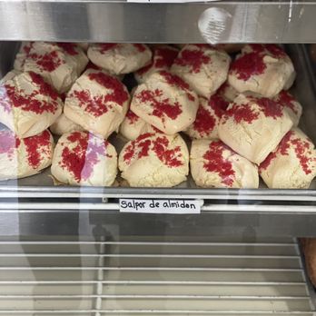 Panaderia Salvadorena - Salporas - Bakeries Near Me - Los Angeles, California