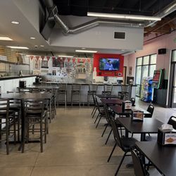 Go 4 Pizza - Inside