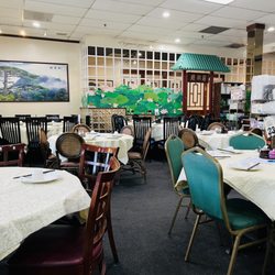 Creek House Dim Sum Restaurant - Interior Glimpse