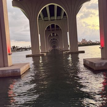 St. Pete Coastal Cruises - Boat Tours Near Me - South Pasadena, Florida St. Pete Coastal Cruises - Boat Tours Near Me - South Pasadena, Florida