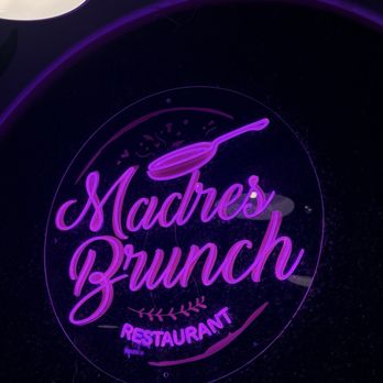 Madres Brunch - Breakfast & Brunch Near Me - Riverside, California