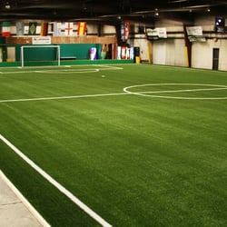 Wolf's Indoor Soccer - Perfect surface