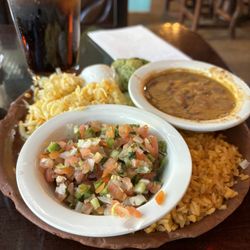 Beans and rice w/ pico
