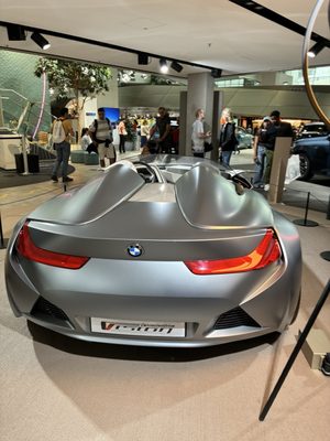 BMW Welt by null