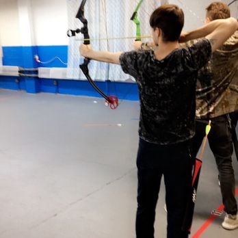 Jersey City Archery - Practicing shooting a bow - Archery Near Me - Jersey City, New Jersey