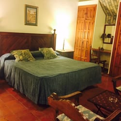 Hotel Partner Ayala Berganza - Cama matrimonio