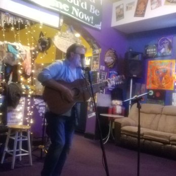Lil Robert's Place - Bars Near Me - Concord, North Carolina