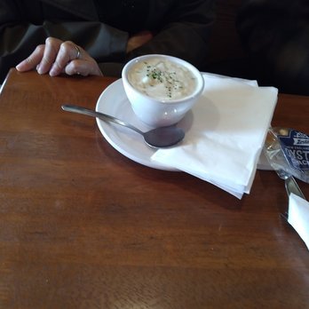 London Bridge Pub - My sister law's cup soup - British Near Me - Monterey, California London Bridge Pub - My sister law's cup soup - British Near Me - Monterey, California