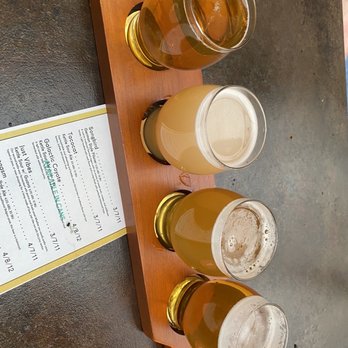 The Perch - Beer flight - Breweries Near Me - Chicago, Illinois The Perch - Beer flight - Breweries Near Me - Chicago, Illinois
