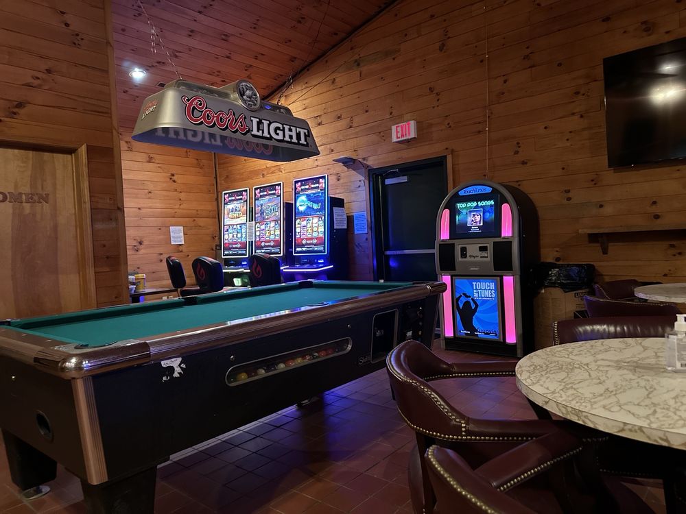 GRAYSON COUNTY MOOSE LODGE Updated September 2024 289 Alex Dr