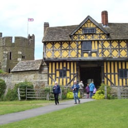 Stokesay Castle