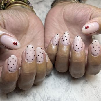 Emi Nails - Nail Technicians Near Me