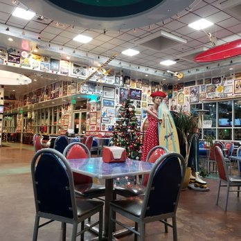 Legends Classic Diner - American Near Me - Glendora, California