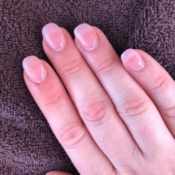 Artizen Nails & Spa - Already cracking on my index finger again. Plus you can see more clearly how the color basically looks clear - Nail Salons Near Me - Richmond, Virginia Artizen Nails & Spa - Already cracking on my index finger again. Plus you can see more clearly how the color basically looks clear - Nail Salons Near Me - Richmond, Virginia
