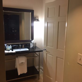 DoubleTree by Hilton Hotel New Bern Riverfront - Hotels Near Me - New Bern, North Carolina DoubleTree by Hilton Hotel New Bern Riverfront - Hotels Near Me - New Bern, North Carolina