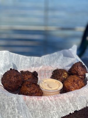 Square Grouper Tiki Bar Jupiter Inlet by null