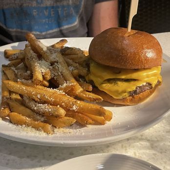 Oceans 234 - Burger w/truffle fries - New American Near Me - Deerfield Beach, Florida