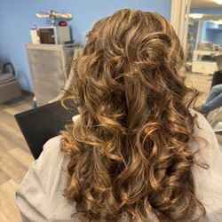 The Hairports Wash & Blow Dry Bar - Las Vegas- Loose Curls with Lots of Action