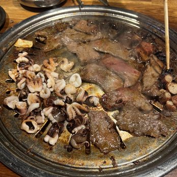 Mr Kimchi - Golf Road - Korean Near Me - Mount Prospect, Illinois
