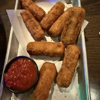 TJ's Cascade Bar & Grill - Mozzarella sticks - Bars Near Me - Vancouver, Washington TJ's Cascade Bar & Grill - Mozzarella sticks - Bars Near Me - Vancouver, Washington