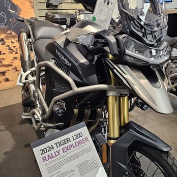Phoenix Triumph - Motorcycle Dealers Near Me - Mesa, Arizona