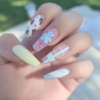 Queen Nails - Nail Salons Near Me - Temple City, California